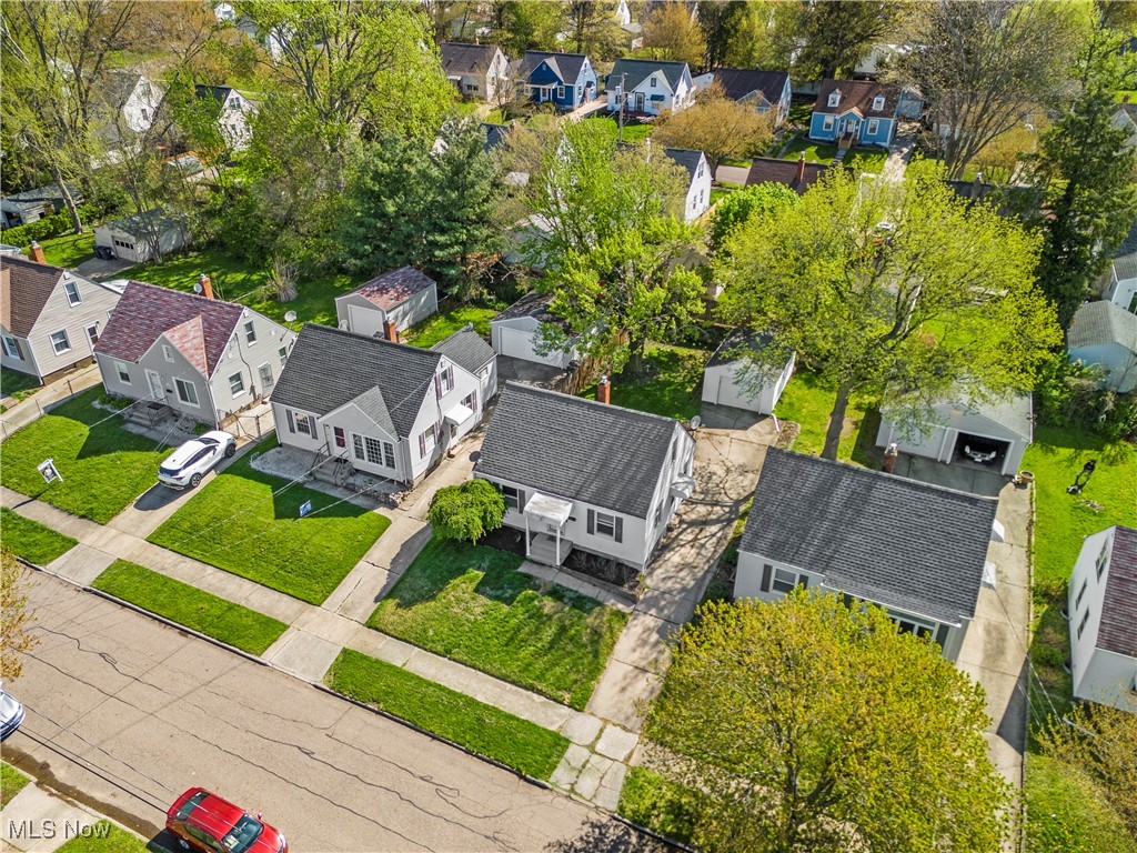 1655 Redwood Avenue, Akron, Ohio image 32
