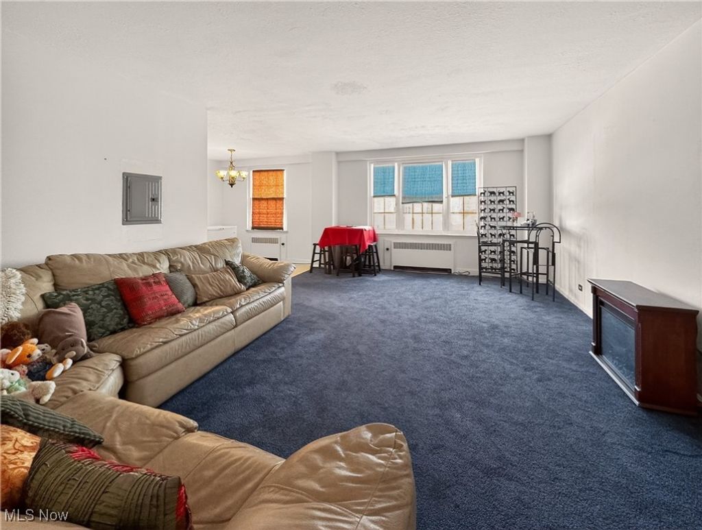 Photo of 13800 Fairhill Road #512, Shaker Heights, OH 44120 (MLS # 5176730)