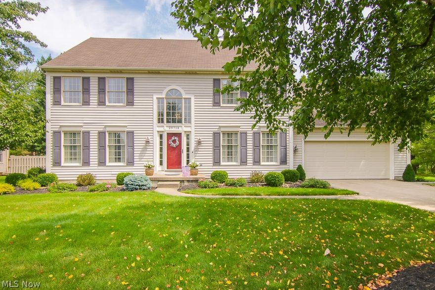 Great curb appeal in this classic colonial home located in a highly desired location with no HOA! This home has a very warm & welcoming interior. Striking two-story foyer is light & airy! Family room offers a full wall fireplace complete with attractive built ins and a full bay window. Well equipped kitchen boasts bamboo flooring, granite counters, custom tile backsplash and off white painted cabinetry for a clean and updated appeal. Kitchen appliances stay! Dining area in the kitchen has a full bay window! Nicely appointed formal dining room w/bamboo flooring and chair rail. First floor office/den & first floor laundry! Upstairs you'll find four well appointed bedrooms! The dream master bathroom is certain to impress, as if it were from the pages of a design magazine! You'll love the custom vanity & tile details, rainhead style shower & more! Newer lighting & door hardware throughout. A finished basement completes the home offering a rec room with wet bar, third full bath and a home g