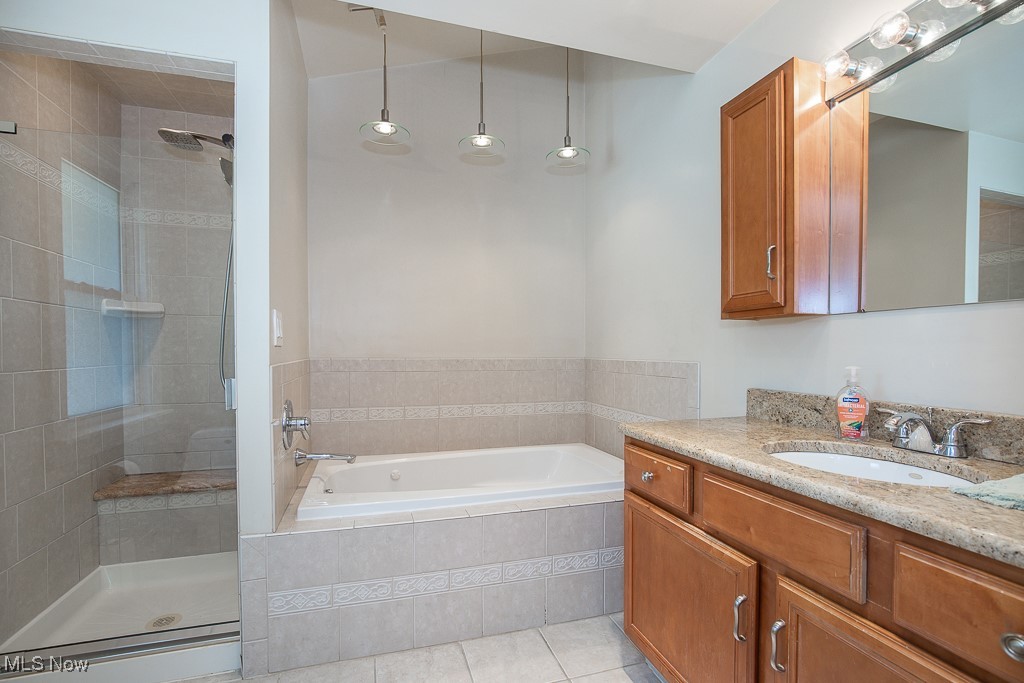 Miramar Golf - Residential