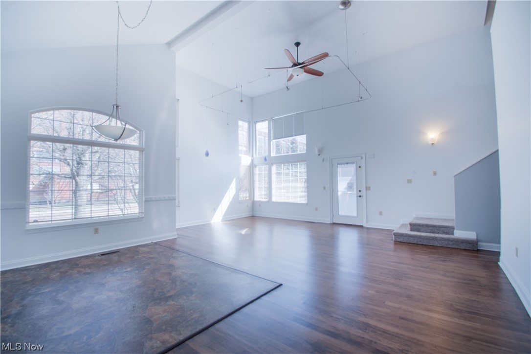 Townhomes At Canal Park - Residential