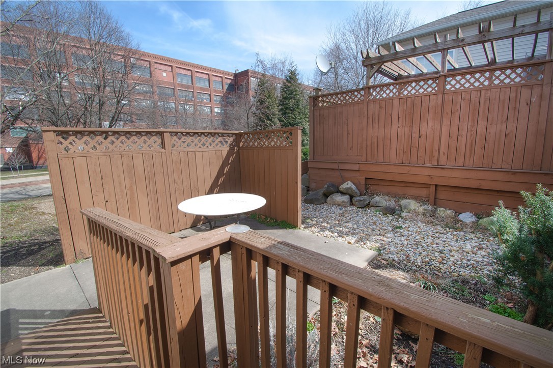 Townhomes At Canal Park - Residential