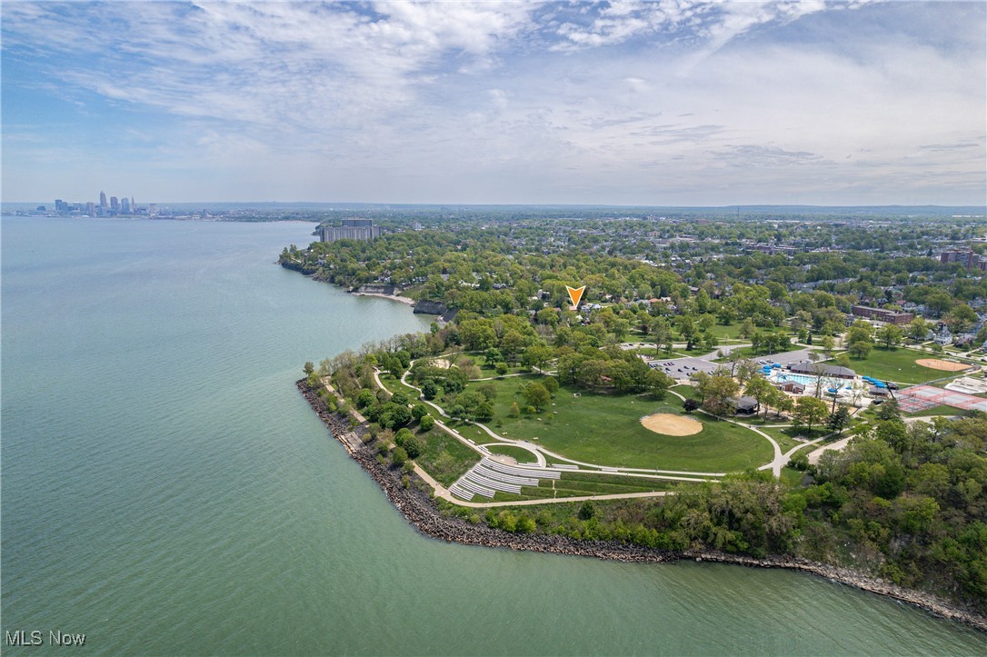 Parkside Drive Sub/O Kroehles - Residential