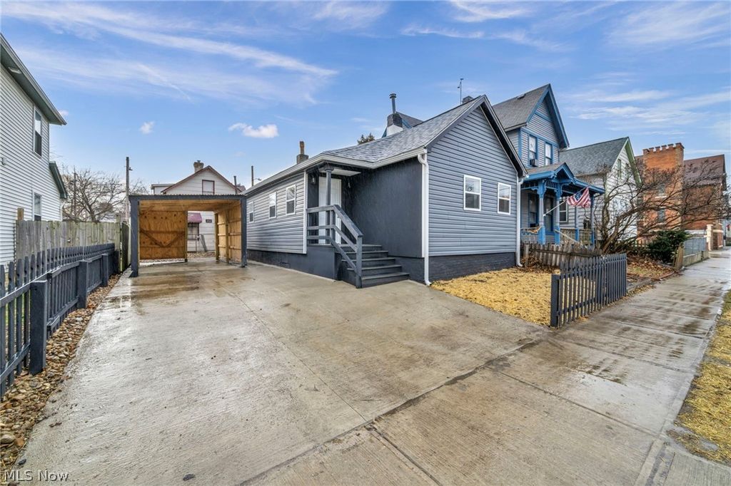 Photo of 2160 Fulton Road, Cleveland, OH 44113 (MLS # 5198213)