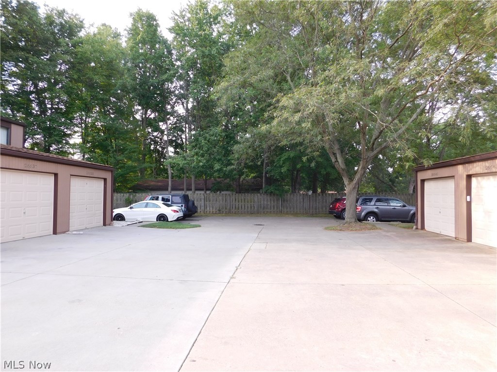 Lake Falls Condo - Residential