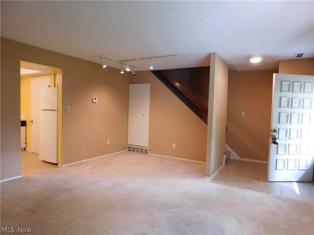 Lake Falls Condo - Residential