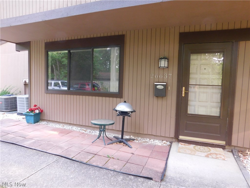 Lake Falls Condo - Residential