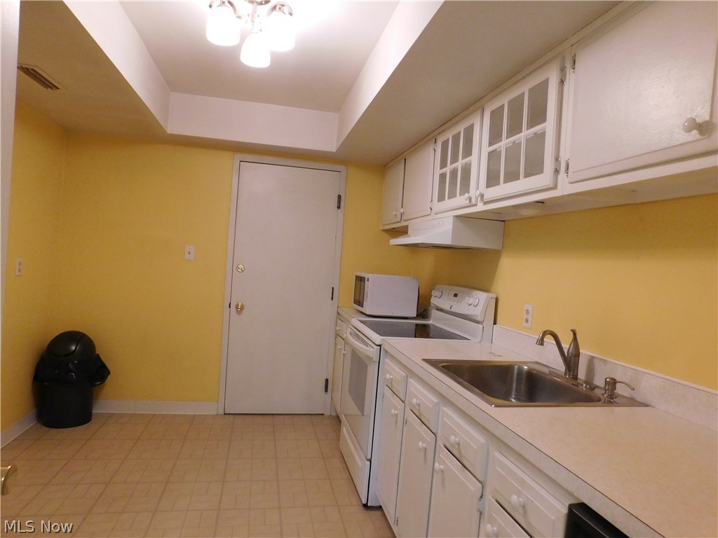 Lake Falls Condo - Residential