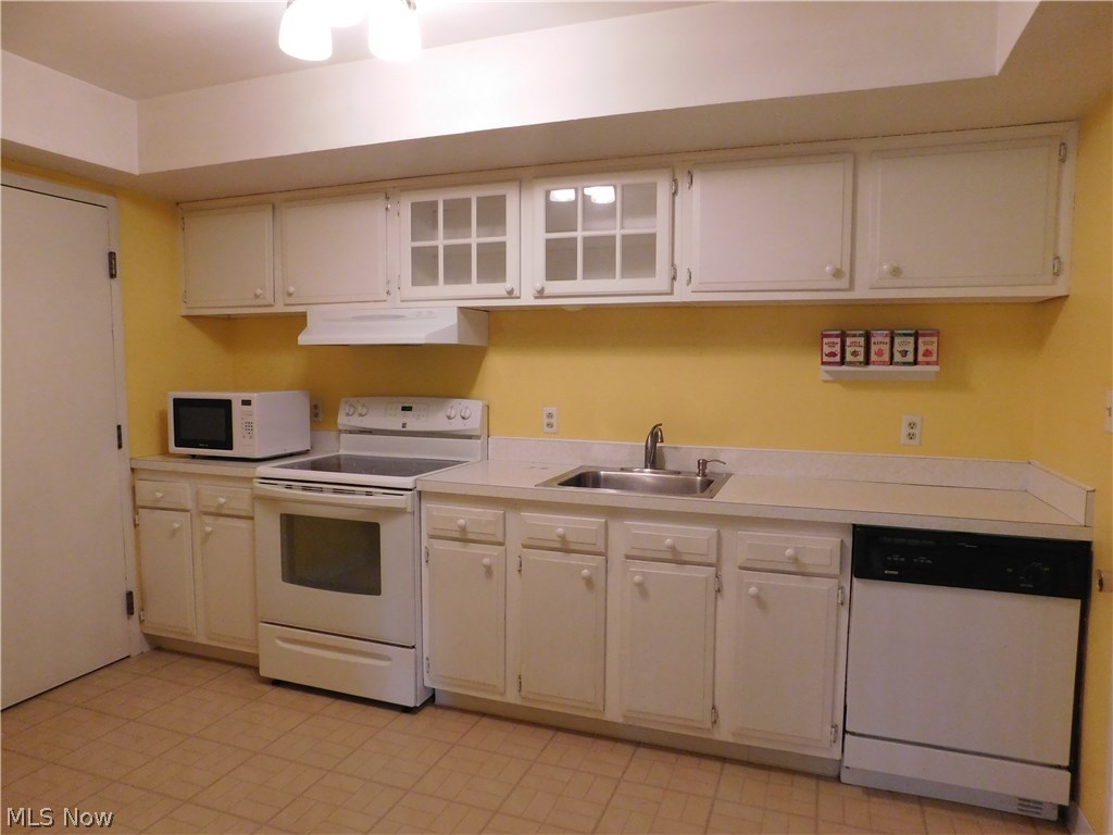 Lake Falls Condo - Residential