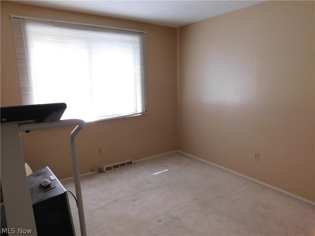 Lake Falls Condo - Residential