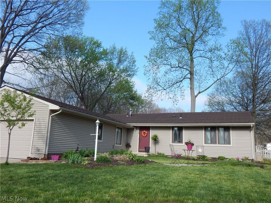 Comfortable stylish Ranch style home. Enjoy the spectacular Vaulted living room and dining room area. Open foyer featuring inviting open stairwell to finished lower level. Incredible vaulted kitchen with many updates for the graceful chef at mind. Enjoy the beauty of newer granite counter tops, breakfast bar and so much more. Enjoy the relaxing evening in the large family room or lower level recreation room. Three nice bedrooms with two full updated baths. 
Enjoy the out doors on one of two luxury decks featuring privacy overlooking the partial fenced yard. Soothing landscape is sure to please the nature lovers desires. Near schools, parks and Rt.8. Call this Heather Hills Ranch yours today!