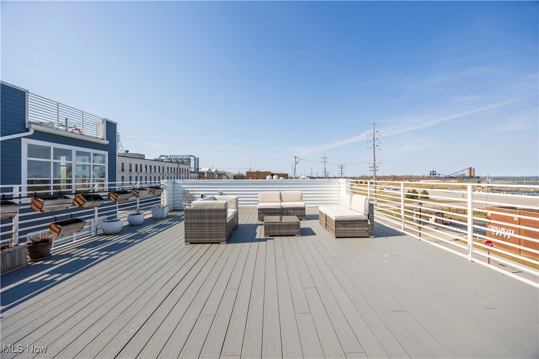 412 W Shoreline Drive, Sandusky, Ohio image 39