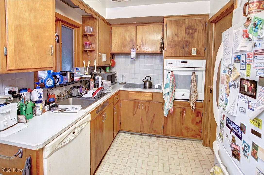 5051 W 220th Street