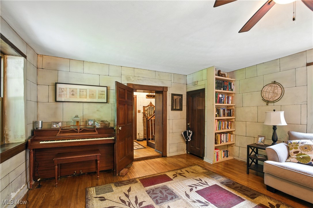 Lincoln Heights 03 - Residential