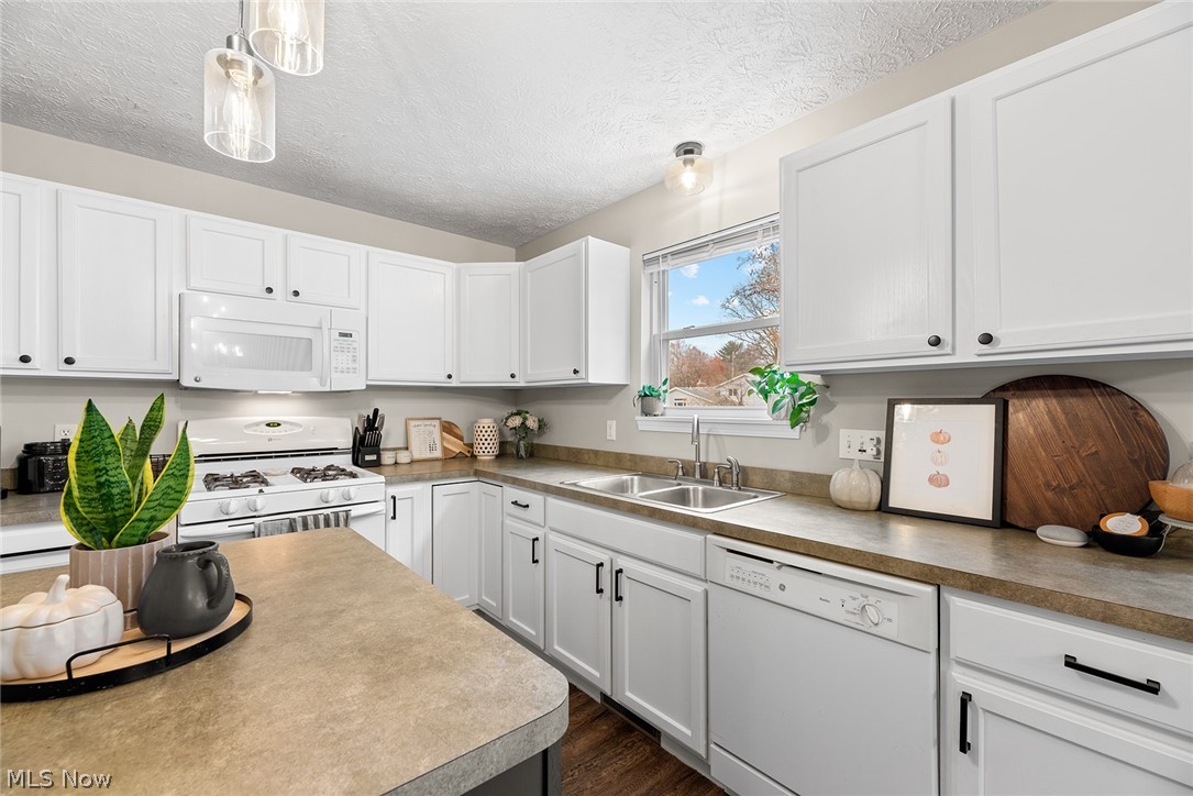 Bermont Manor - Residential