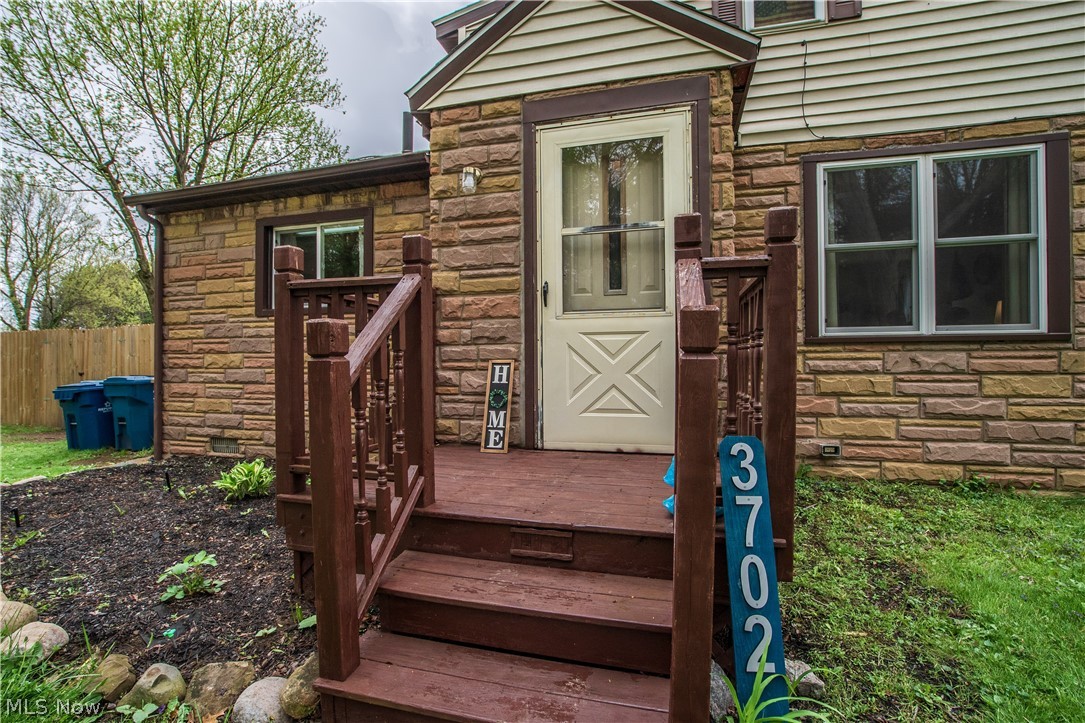 Anna Dean Heights - Residential