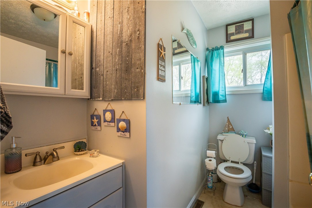 Anna Dean Heights - Residential