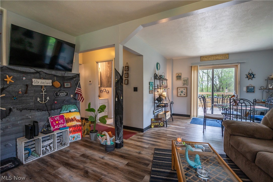 Anna Dean Heights - Residential