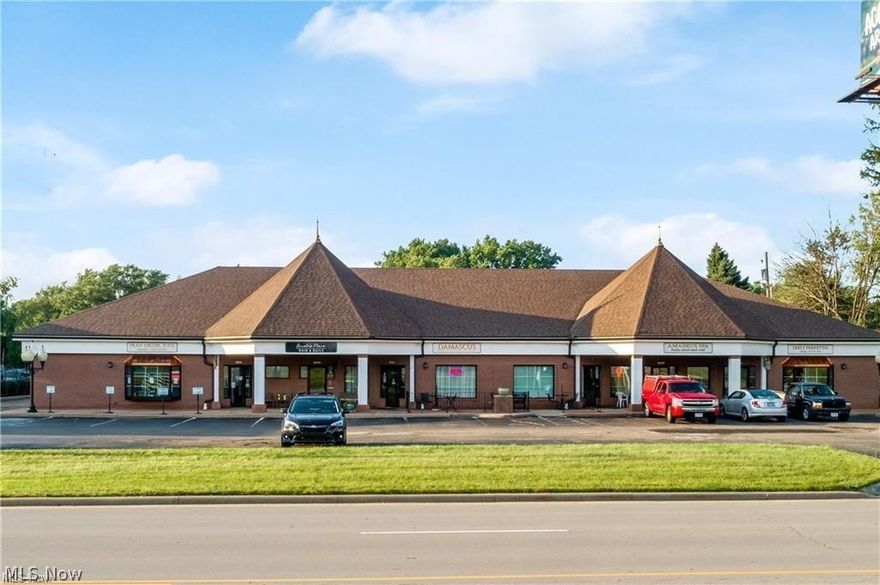 Incredible opportunity in Jackson Township/Belden Village area to own a beautiful brick retail plaza. Long term, well-established tenants. Mix of retail and office tenants on long term leases. Don't miss this great investment opportunity. Contact Listing Agent for more information!