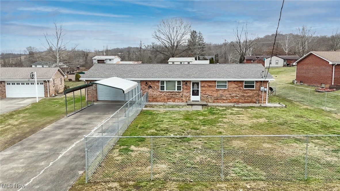 100 Valley Drive, Marietta, Ohio image 2
