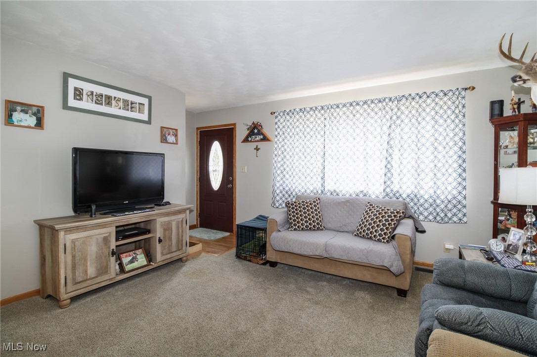 100 Valley Drive, Marietta, Ohio image 3