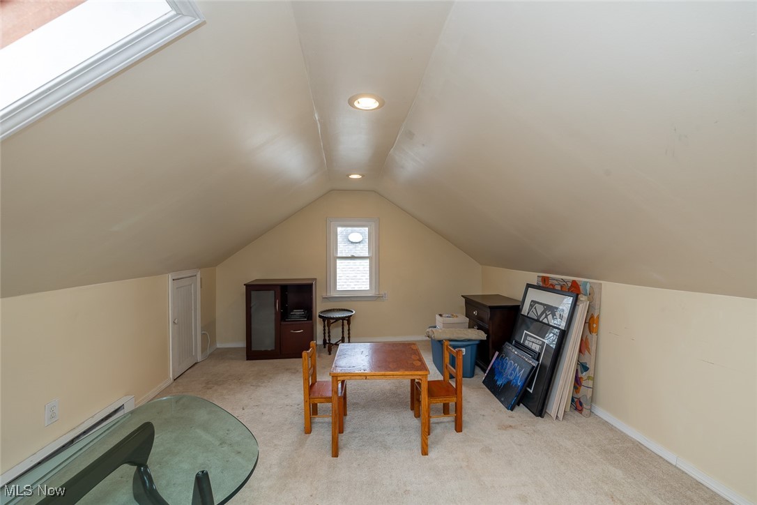 8334 Mapleway Drive, Olmsted Falls, Ohio image 26