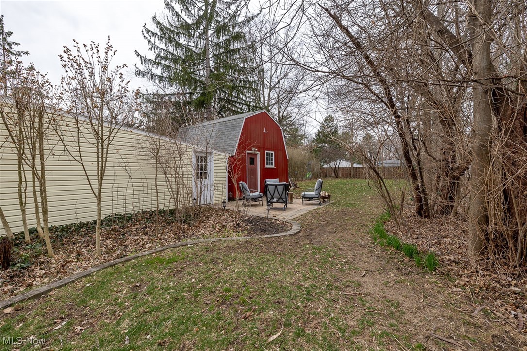 8334 Mapleway Drive, Olmsted Falls, Ohio image 35