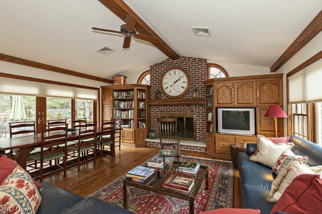 Deep Wood Colony - Residential Lease