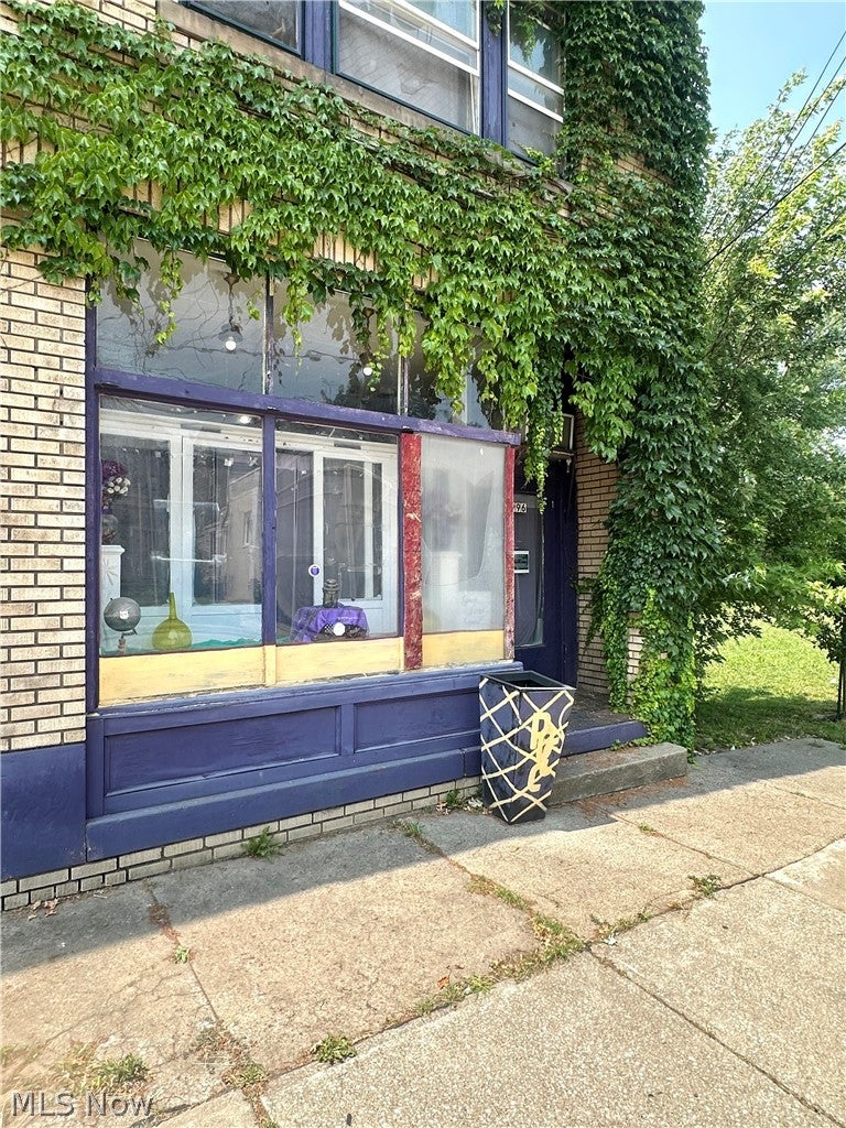 3996 E 71st Street