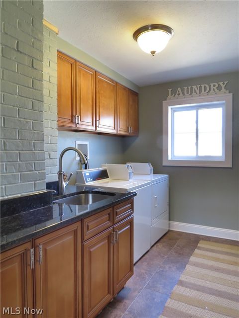 Tiny photo for 1675 Woodward Avenue #3, Lakewood, OH 44107 (MLS # 5198054)