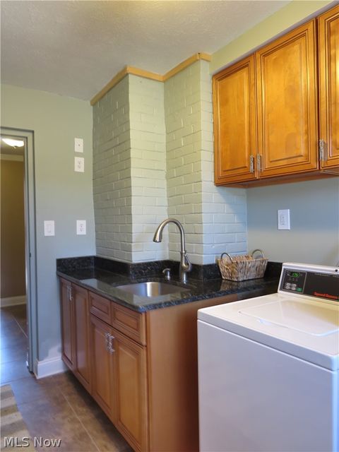 Tiny photo for 1675 Woodward Avenue #3, Lakewood, OH 44107 (MLS # 5198054)