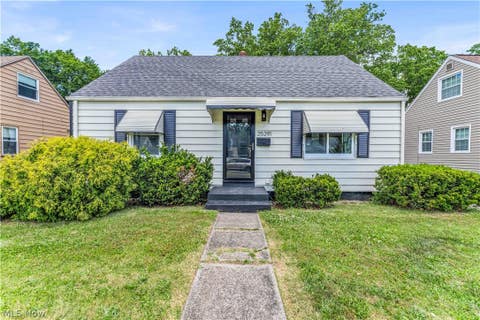 Homes For Rent - 25291 Richards Avenue<br/> Euclid, OH 44132