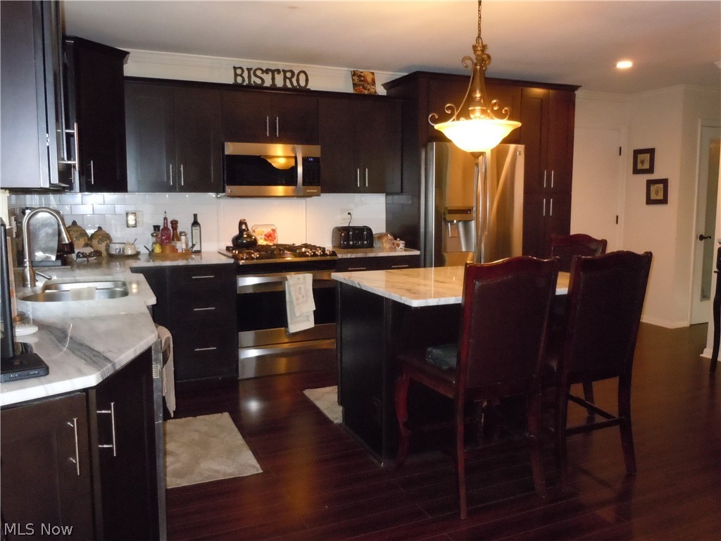 Scottish Hlnds 04 - Residential