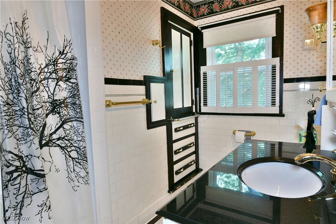 City/Youngstown - Residential