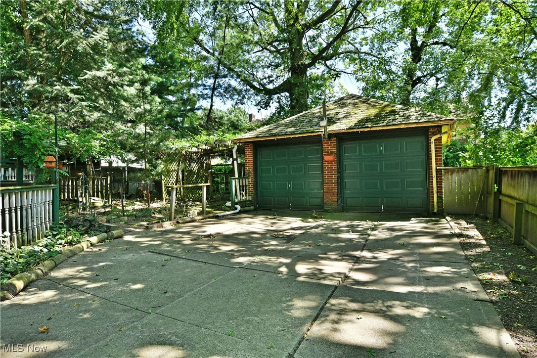 City/Youngstown - Residential