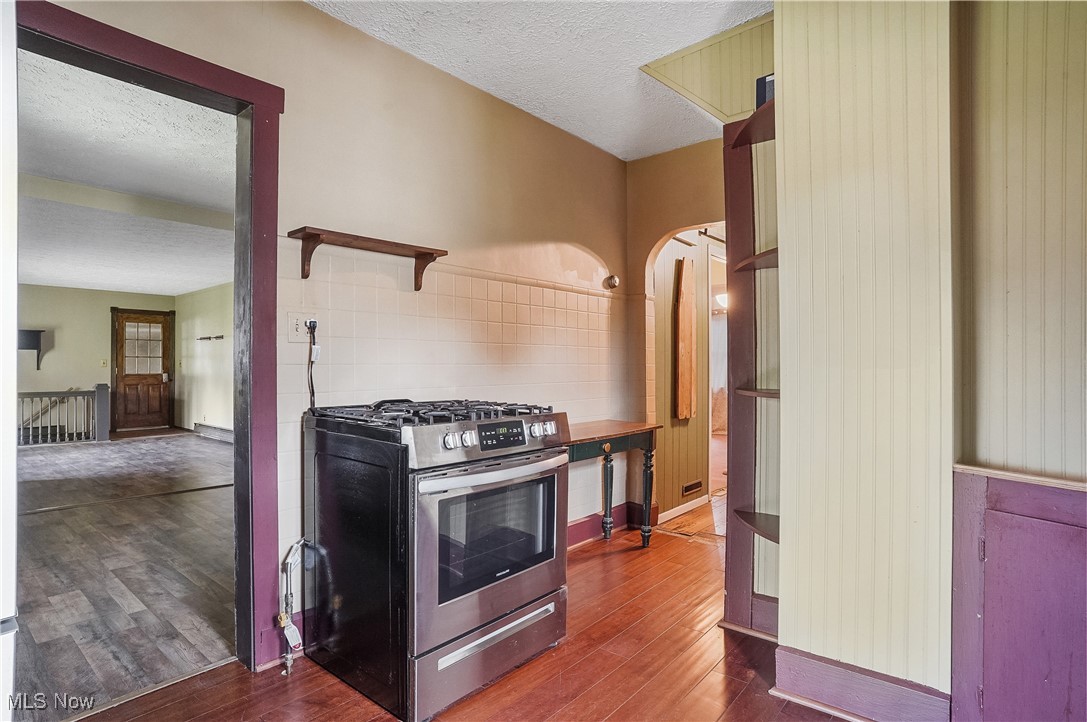 215 E Virginia Avenue, Sebring, Ohio image 19