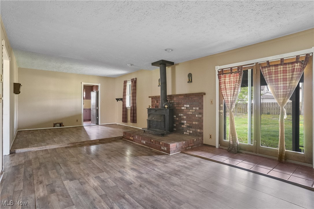 215 E Virginia Avenue, Sebring, Ohio image 12