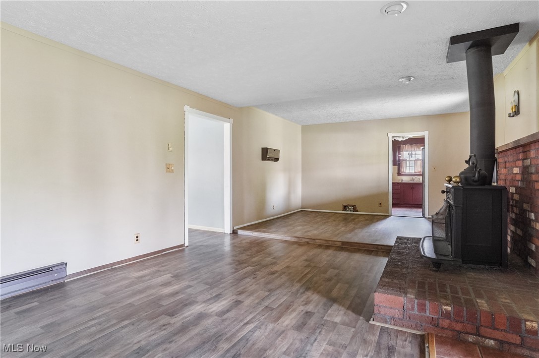 215 E Virginia Avenue, Sebring, Ohio image 15