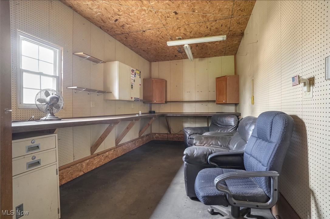 215 E Virginia Avenue, Sebring, Ohio image 38