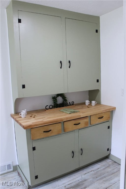 Village/Burbank Plat - Residential