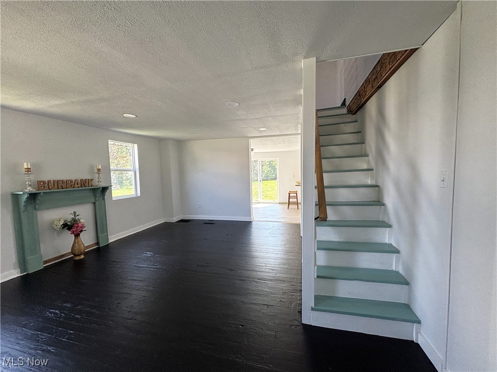 Village/Burbank Plat - Residential