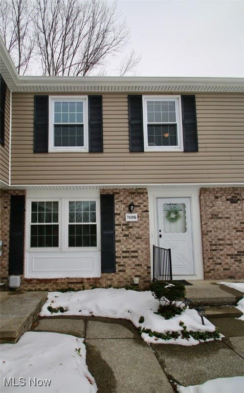 Photo for 7400 S Chestnut Commons Drive