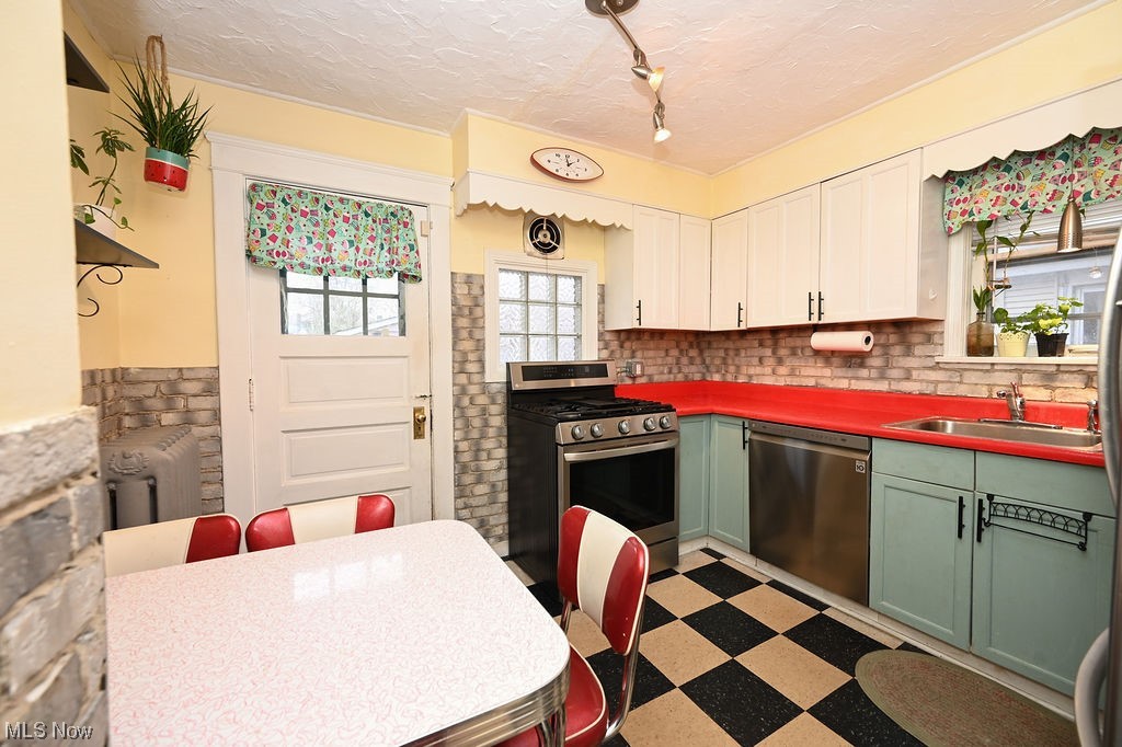 John H Palmers - Residential