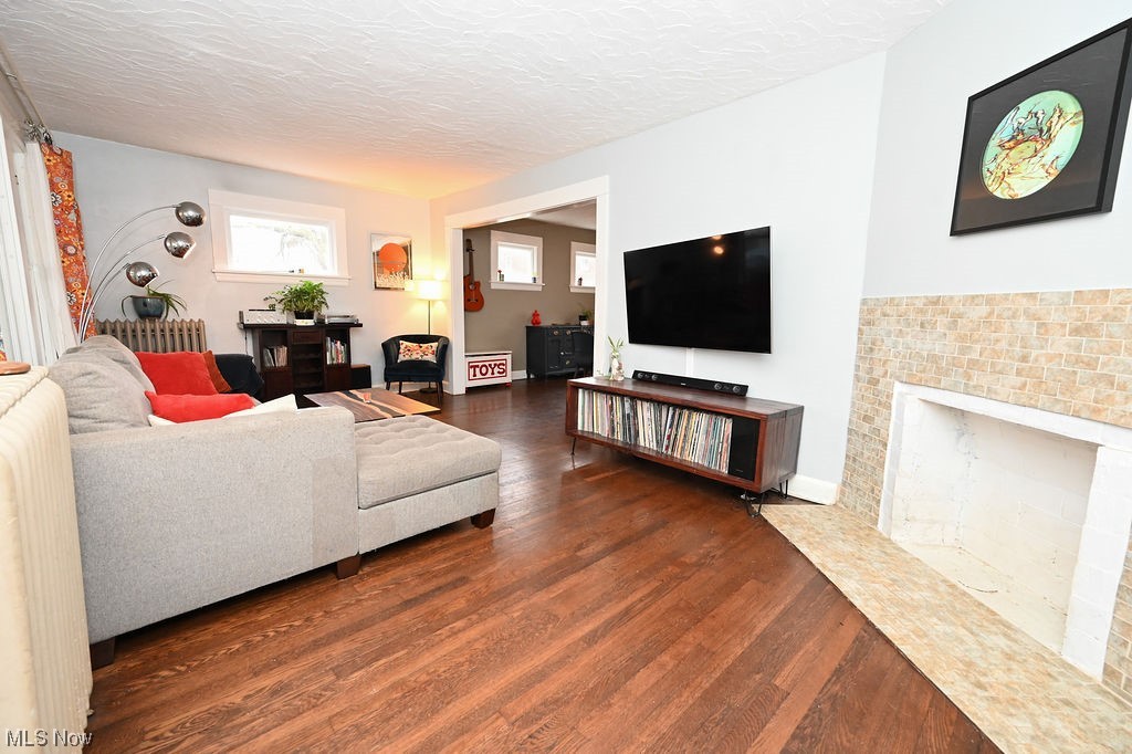 John H Palmers - Residential