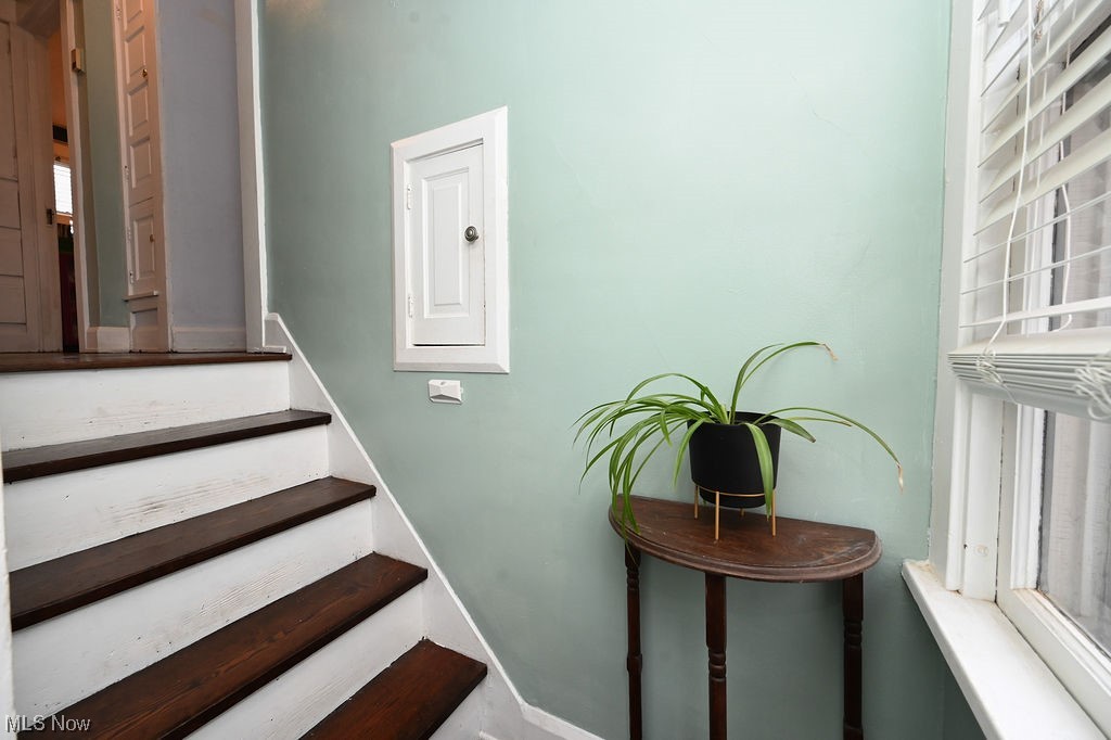 John H Palmers - Residential