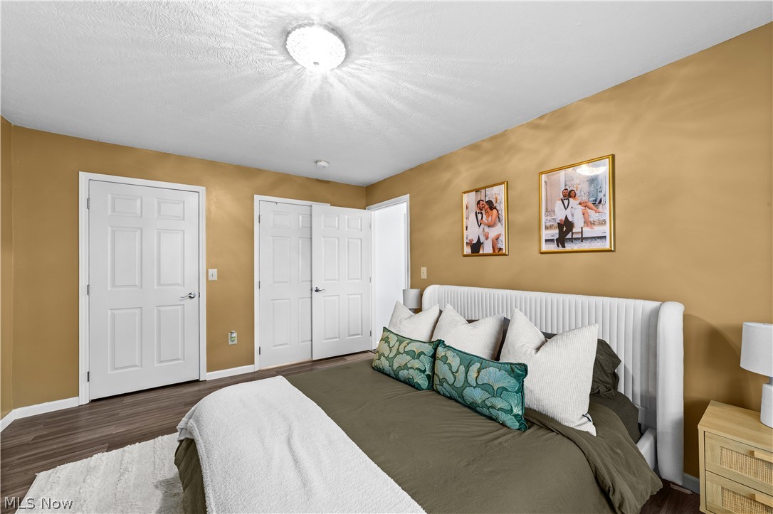 Lenox Square Condo Ph 04 - Residential