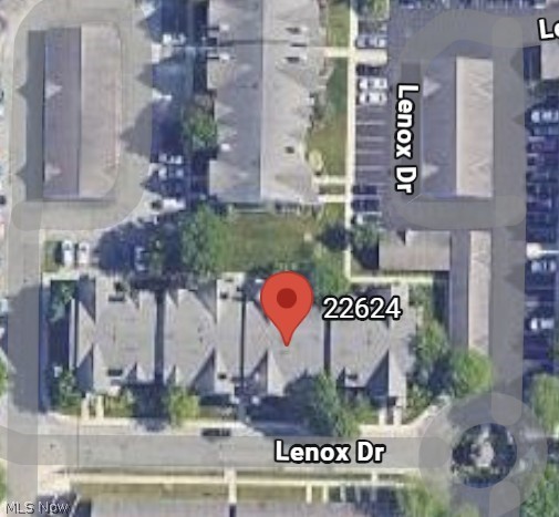 Lenox Square Condo Ph 04 - Residential