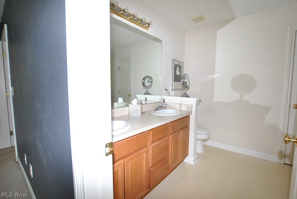 Villas At Macintosh Farms - Residential