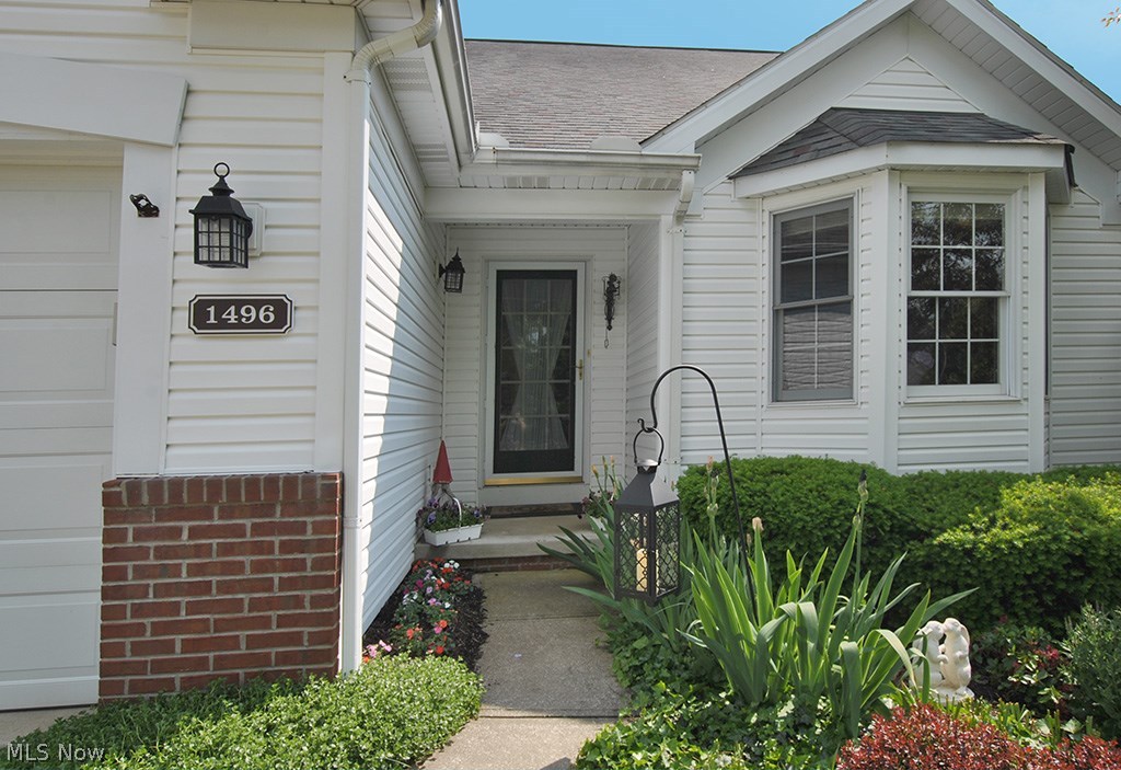 Villas At Macintosh Farms - Residential