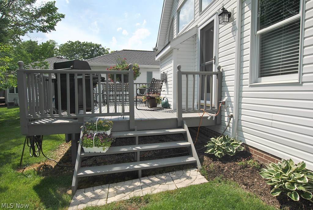 Villas At Macintosh Farms - Residential